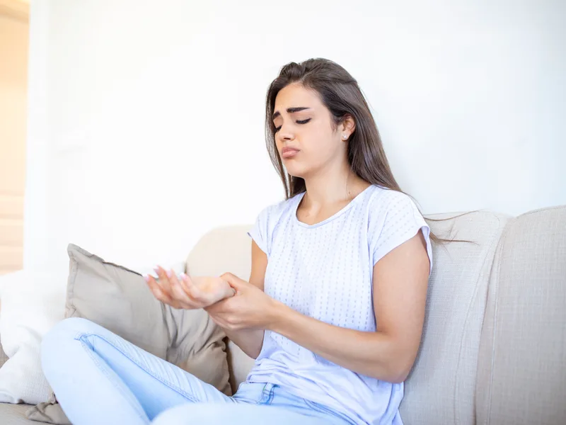 Bluebonnet Chiropractic treating carpal tunnel syndrome in Denver