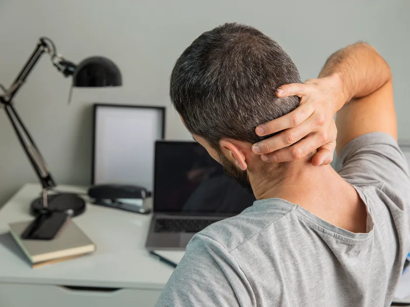Bluebonnet Chiropractic treating neck pain in Denver