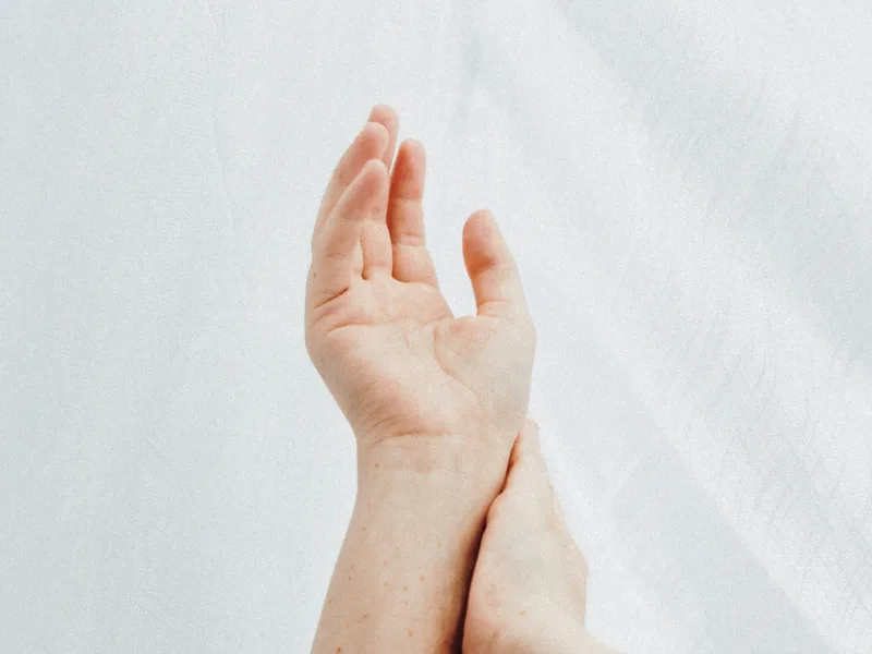 How Bluebonnet Chiropractic treats neuropathy in Denver