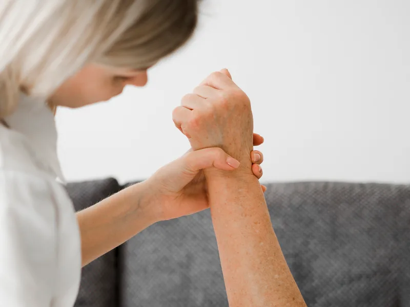 Chiropractic care for neuropathy at Bluebonnet Chiropractic in Denver