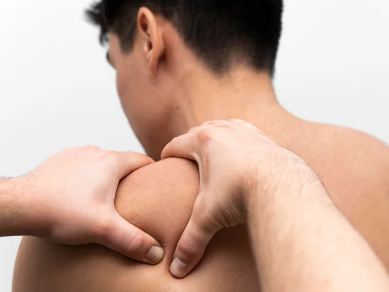 Chiropractic care for rotator cuff injury at Bluebonnet Chiropractic in Denver